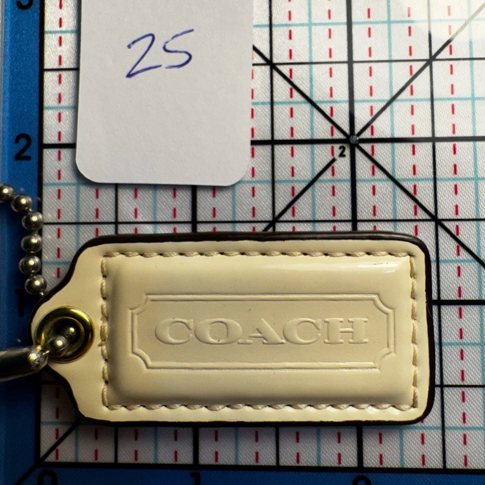 Coach Cream Leather Hangtag